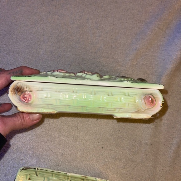 Antique Fairyland Import Victorian Style Ceramic Rose Trinket Box & Soap Dishes - Picture 4 of 7